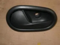 806717698R Kapı İç Açma Kolu Sol Clio Symbol Joy-Dacia | 407 BARAN