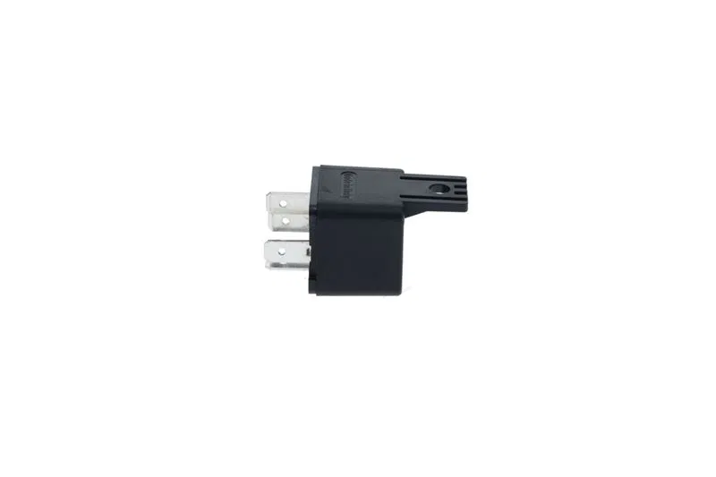 FEN3467036M1 Röle | 0 986 332 210 BOSCH
