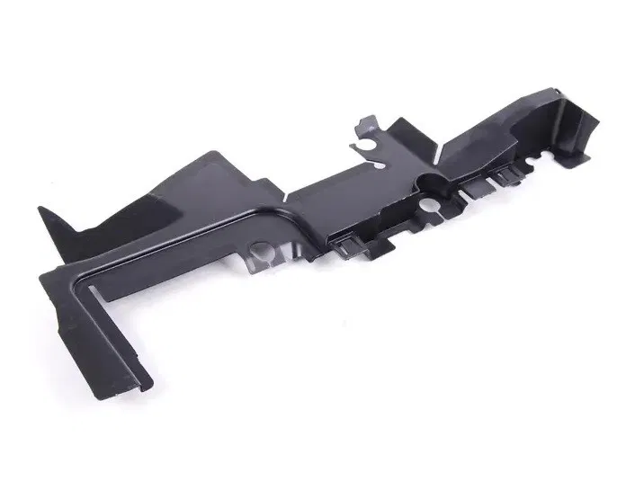 8K0121284 Radyatör Braketi Hava Kanalı Sağ A4 2009- | A409-6201 DOGAN