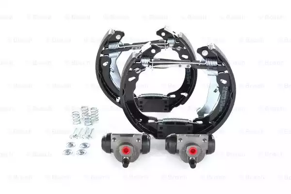 0204114645 Arka Pabuç Balata Takımı (Kit) Fiat Panda 1.1-1.2 | BOSCH